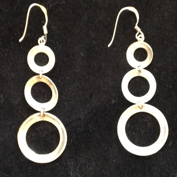 Handmade .925 Sterling Silver dangle earrings - Picture 2 of 4